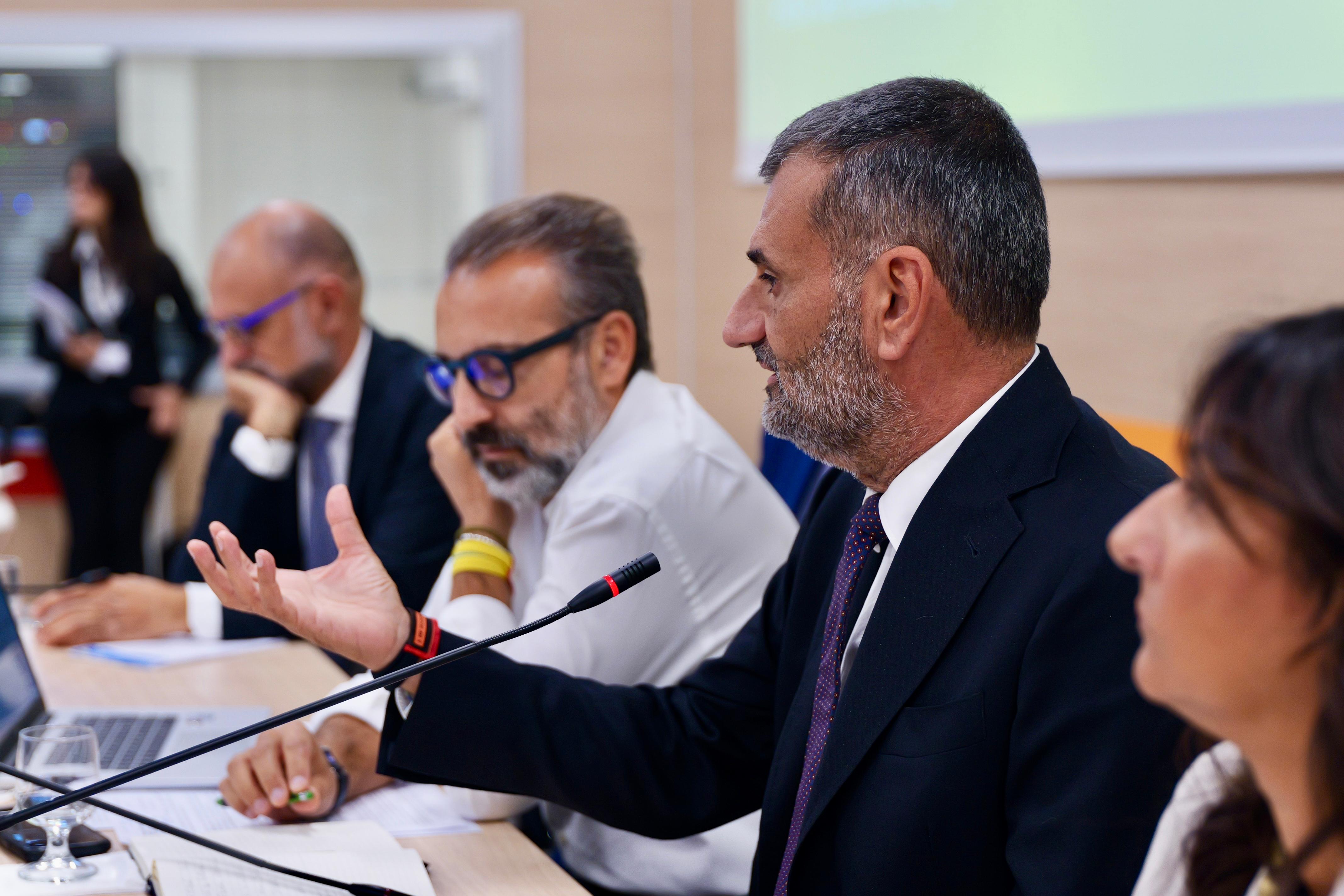 Galleria Filiera Agricoltura Puglia: la strategia regionale per creare valore ai prodotti e alle imprese - Diapositiva 3 di 13