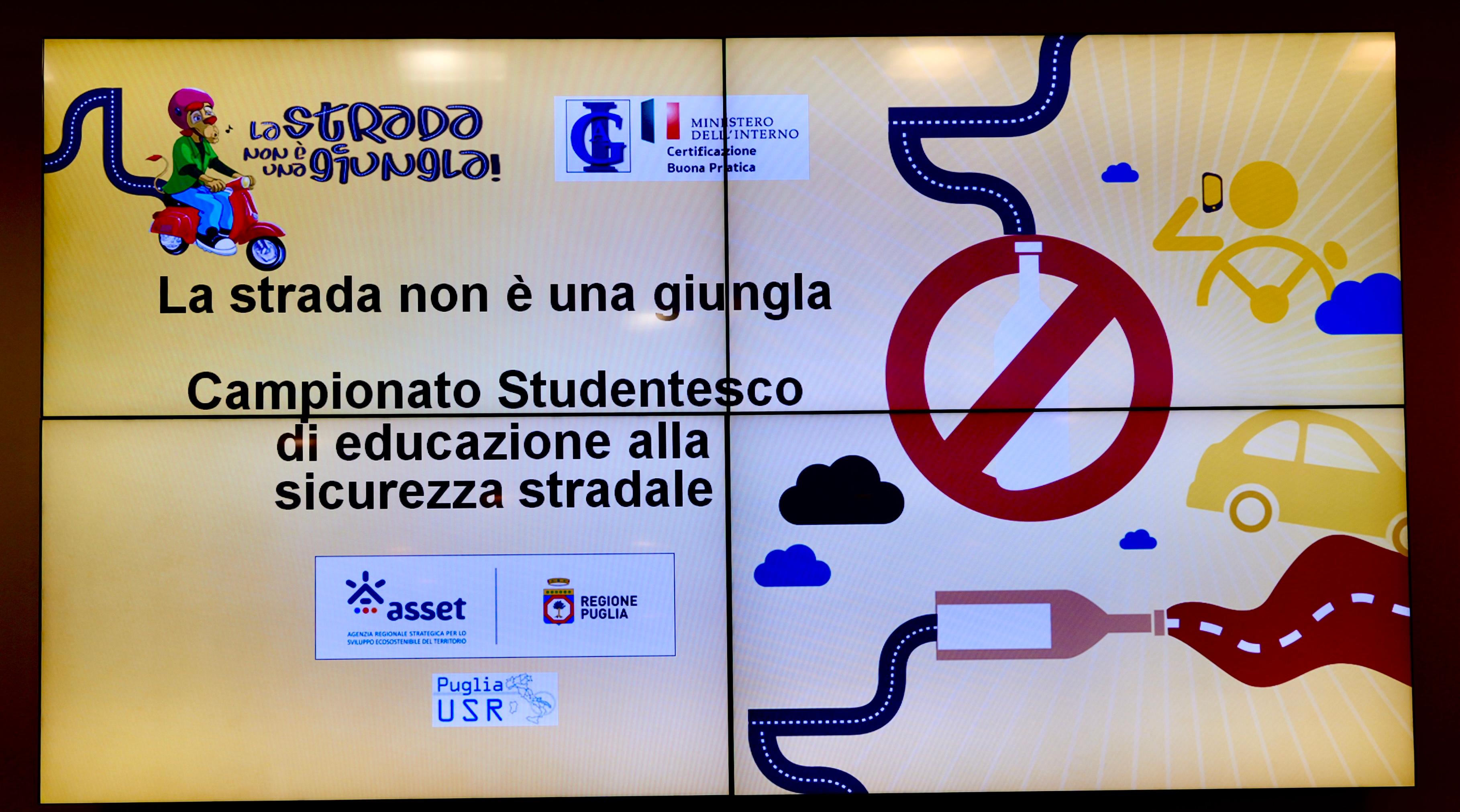 Galleria Sicurezza stradale, “La strada non è una giungla”: premiati in Regione gli studenti vincitori - Diapositiva 8 di 11
