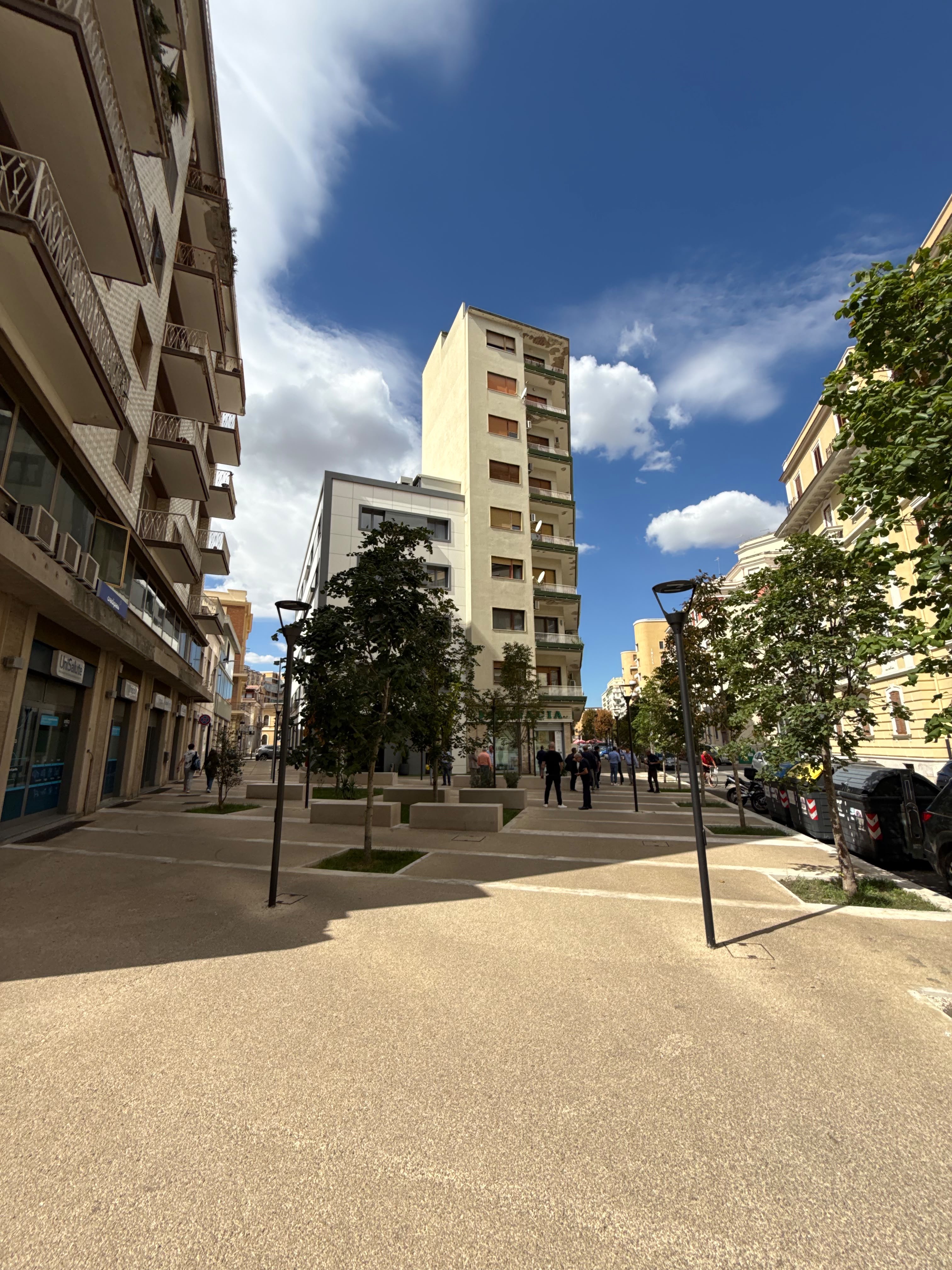 Galleria Foggia, da piazza Caduti sul Lavoro alle nuove piazze: prosegue l’investimento regionale sulla rigenerazione urbana - Diapositiva 3 di 4